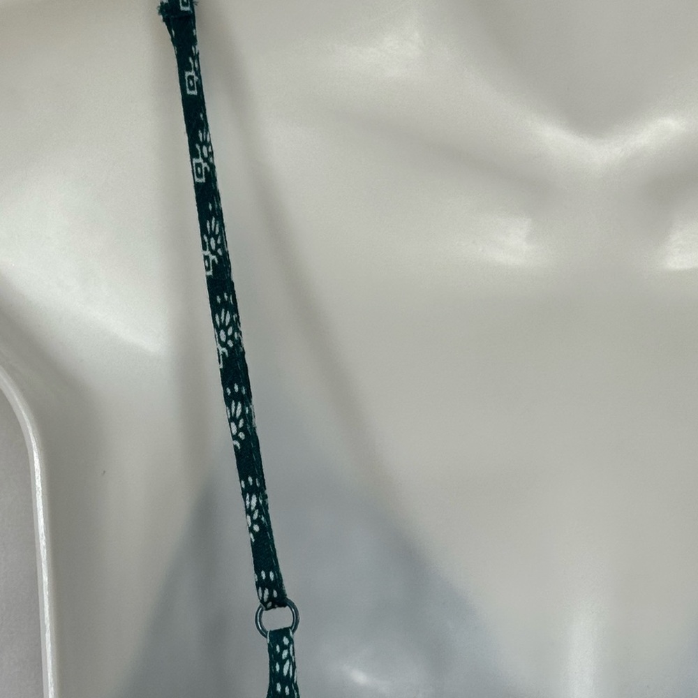 2/$15💥Patrons of Peace Women's Smocked Green Spaghetti Strap Top Sz S Bin G - Picture 7 of 8